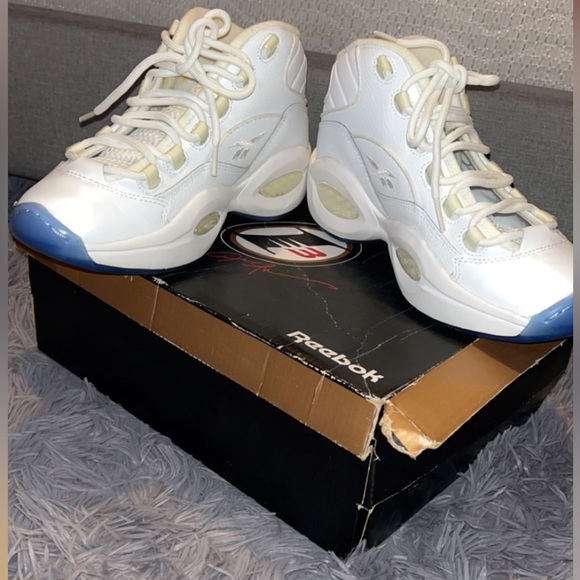 Reebok Question - Picture 3 of 4